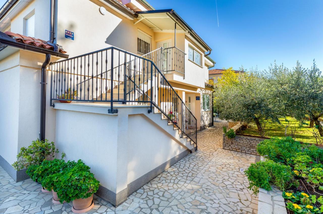Apartments Hortensia Pula Luaran gambar